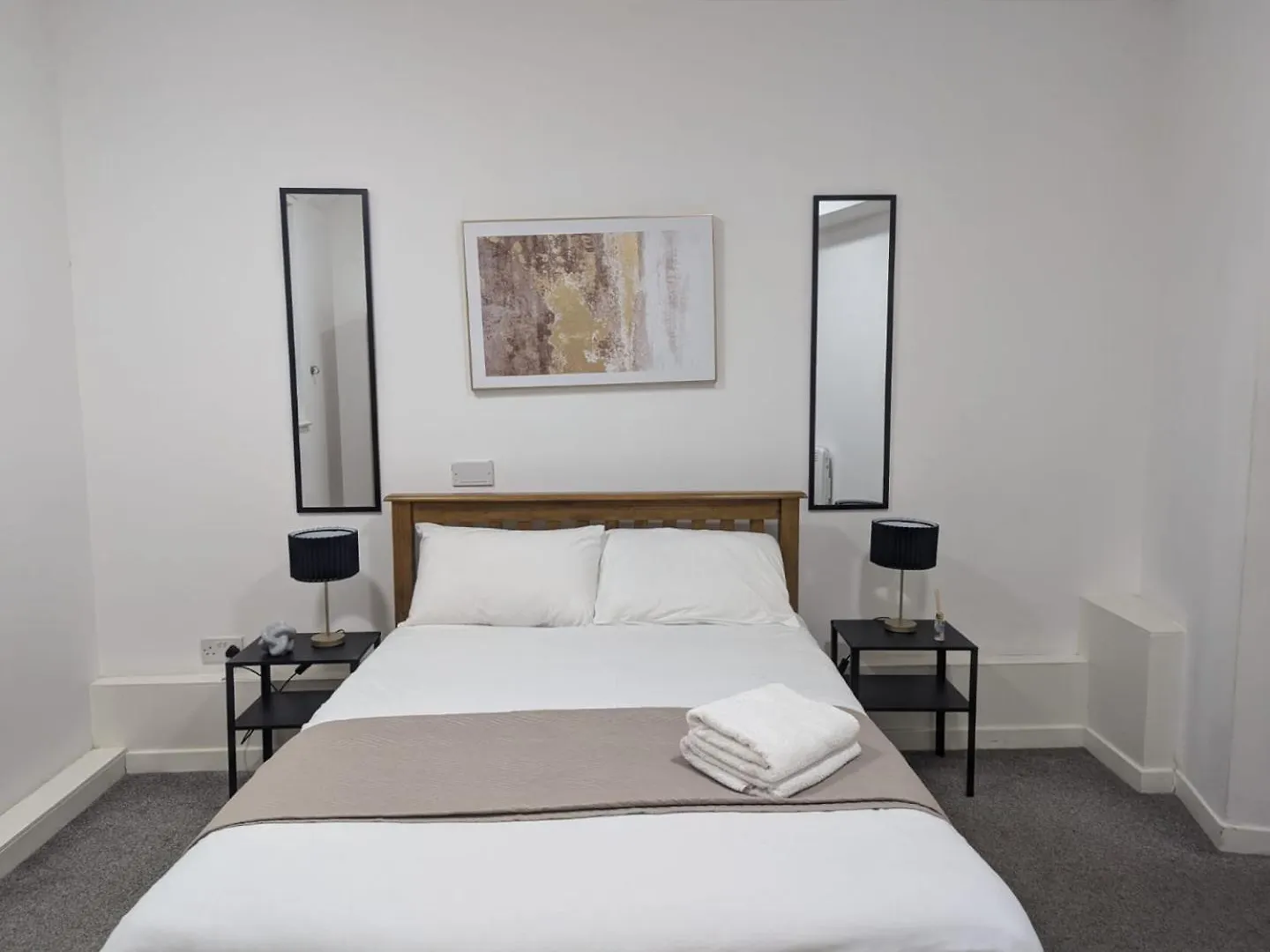 City Centre Retreats Newcastle upon Tyne 0*,